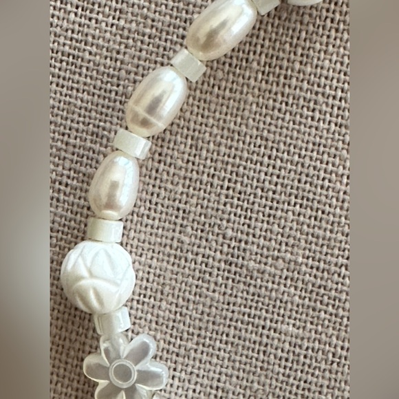 22-1/2 inch Freshwater Pearl necklace NWOT - Picture 10 of 12